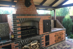 vstraivaemaya-koptilnya-dlya-barbekyu-kompleksa_205